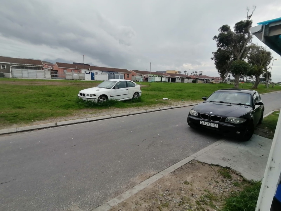 2 Bedroom Property for Sale in Pelican Park Western Cape